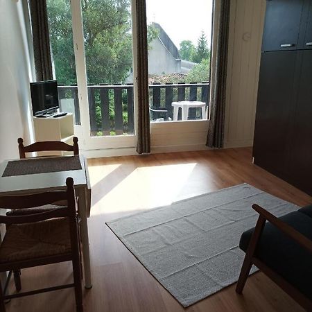 Studio Tout Confort Au Bord Du Lac D'Estey Lägenhet Dax Exteriör bild