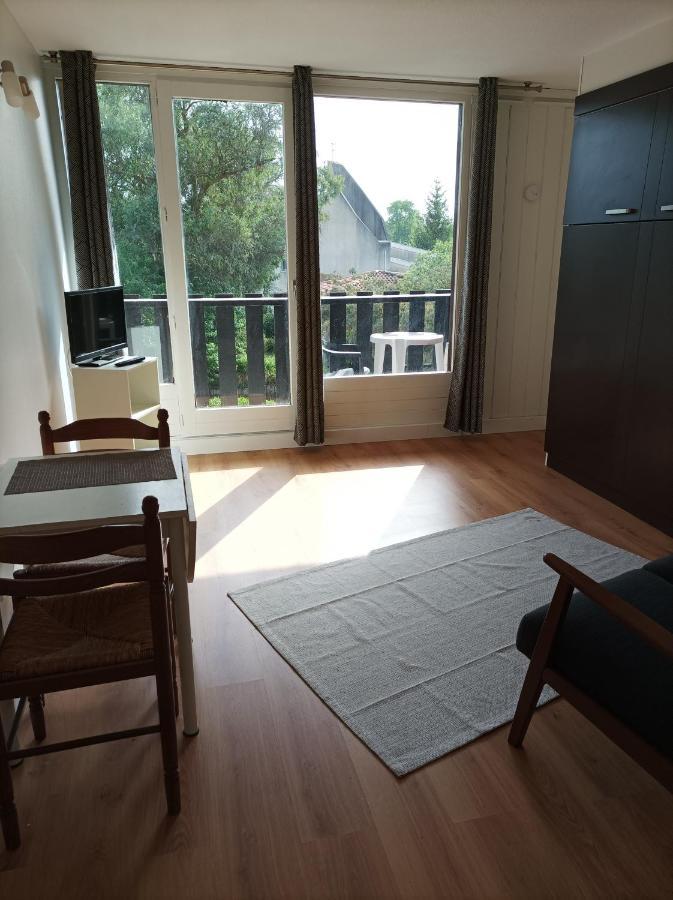 Studio Tout Confort Au Bord Du Lac D'Estey Lägenhet Dax Exteriör bild